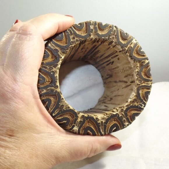 Vintage Ponga Wood Vase from Black Mamaku Tree Fern, New Zealand - Picture 9 of 9